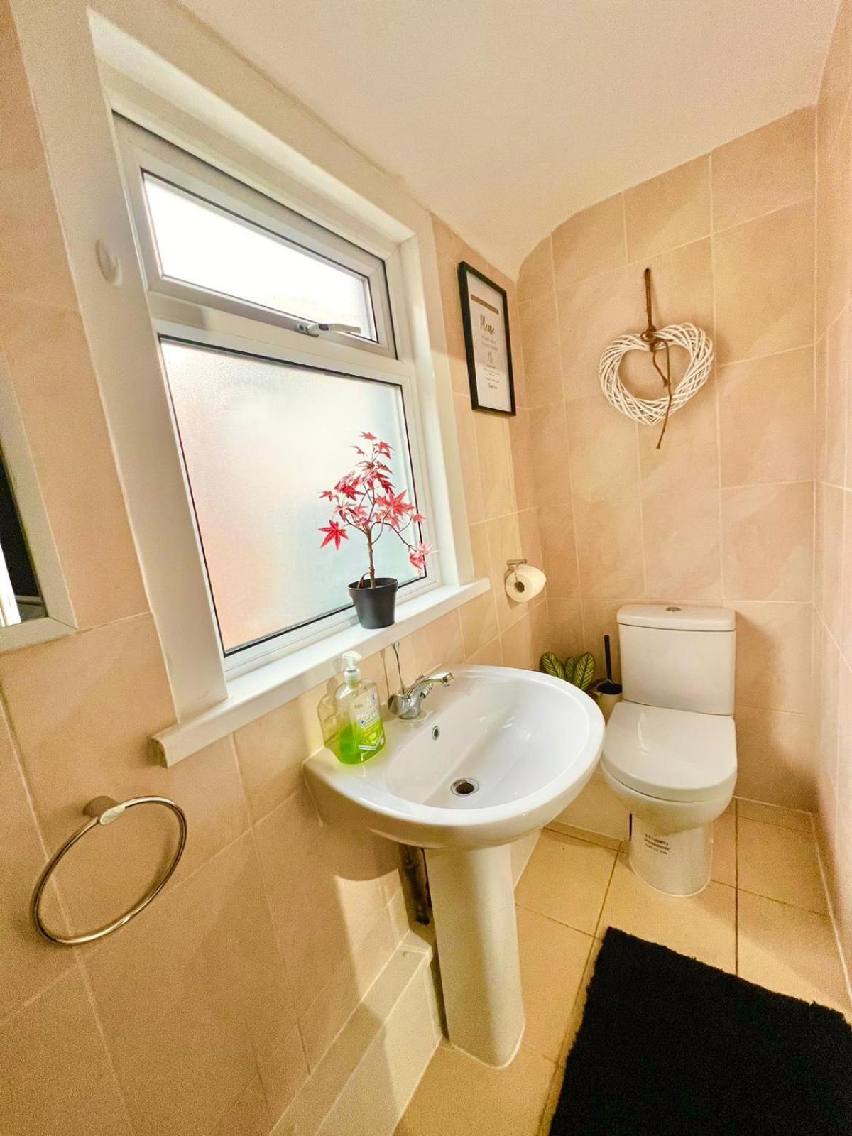 Stratford City - Luxe House With Garden Villa London Exterior photo